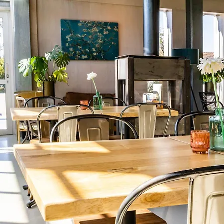 منتزه العطل فاكانسيبارك كونينغزهوف 4*