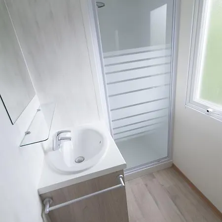 바칸티에파크 코닝쇼프 4* Rijnsburg