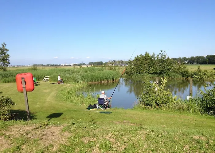 瓦坎提帕寇宁霍假日公园