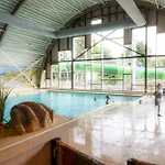 瓦坎提帕寇宁霍假日公园 4*