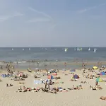 瓦坎提帕寇宁霍假日公园 Rijnsburg